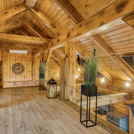 Wood House Bela Krajina With Sauna Сasa de vacaciones *